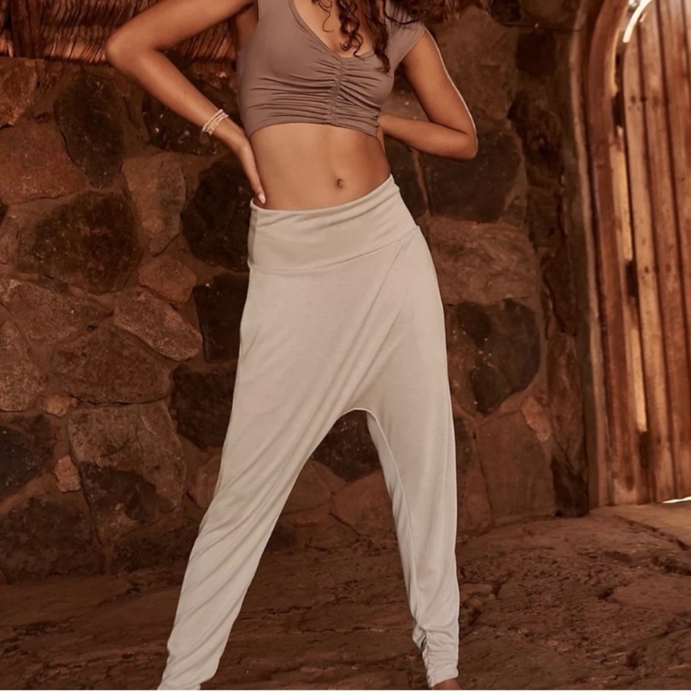New Free People Movement Echo Harem Pants, Clay Sz XS